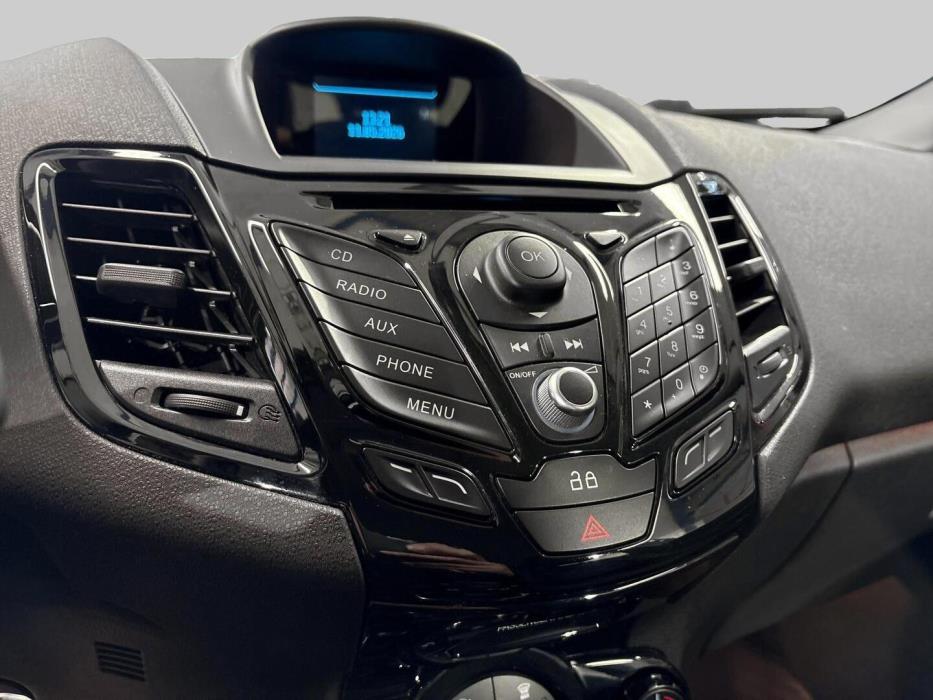 FORD Fiesta 2013