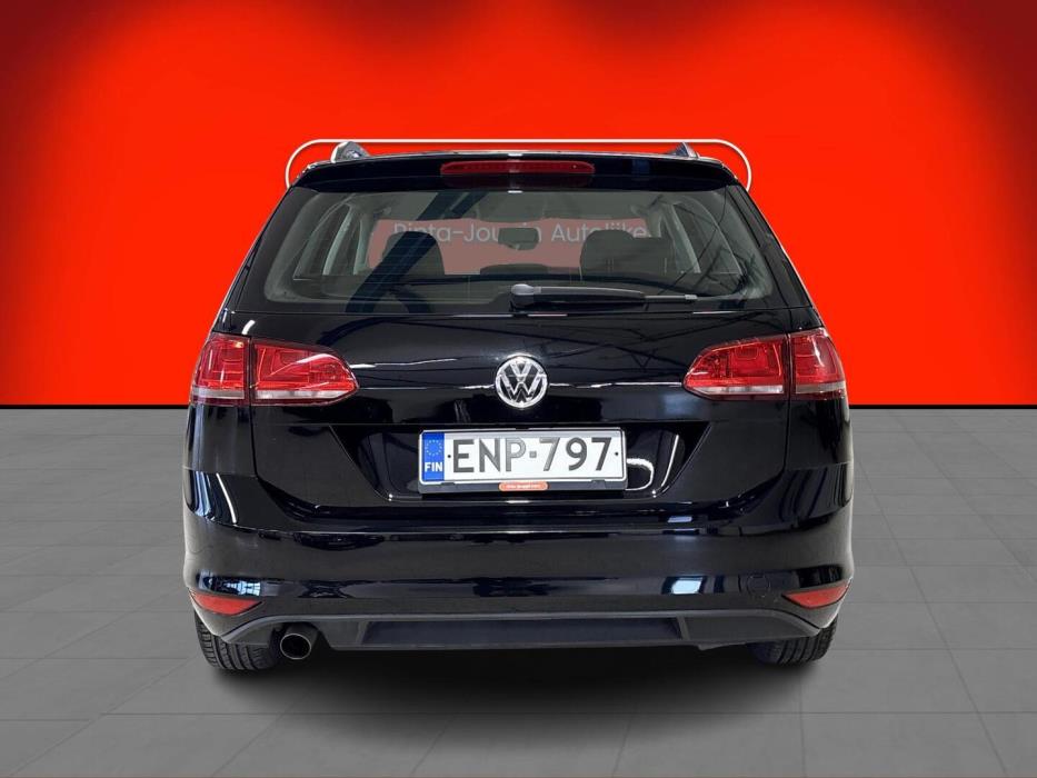 VOLKSWAGEN Golf 2015