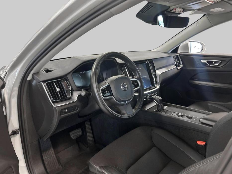 VOLVO V60 2018
