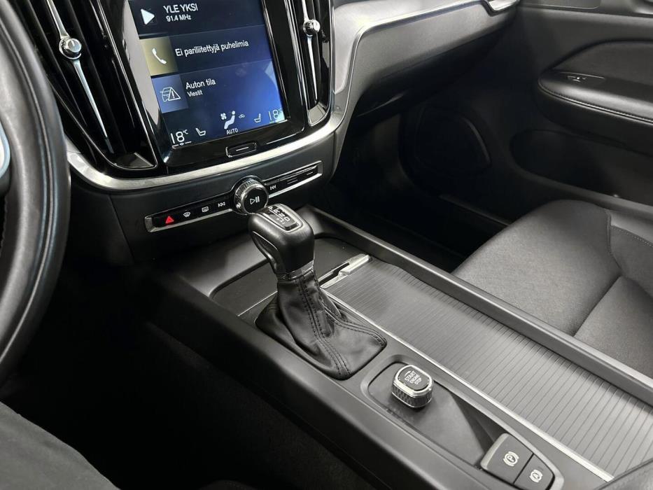 VOLVO V60 2018
