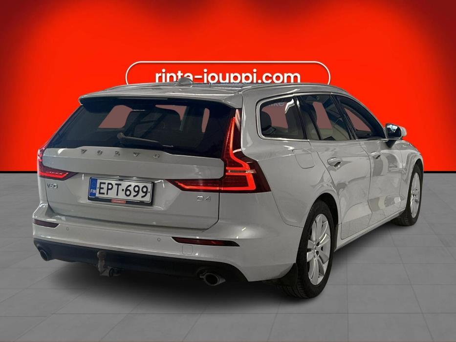 VOLVO V60 2018