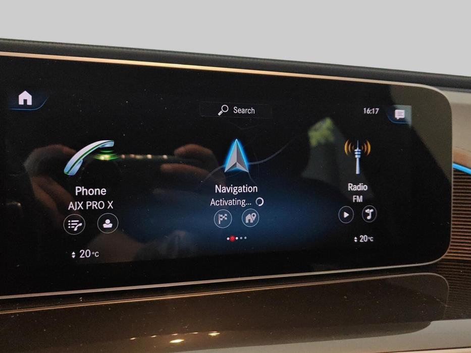 MERCEDES-BENZ EQC 2020