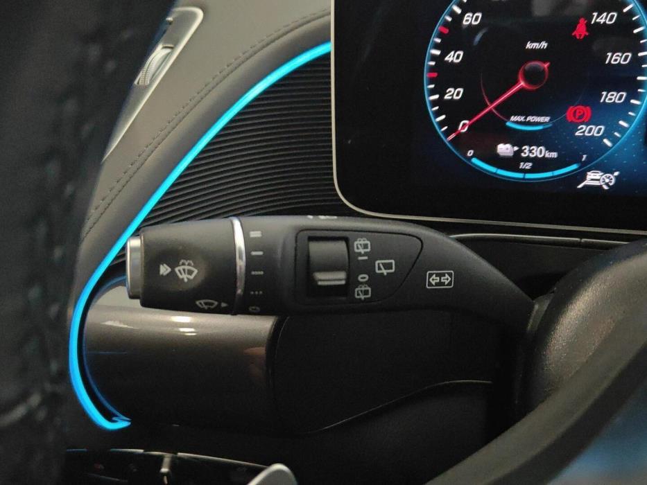 MERCEDES-BENZ EQC 2020