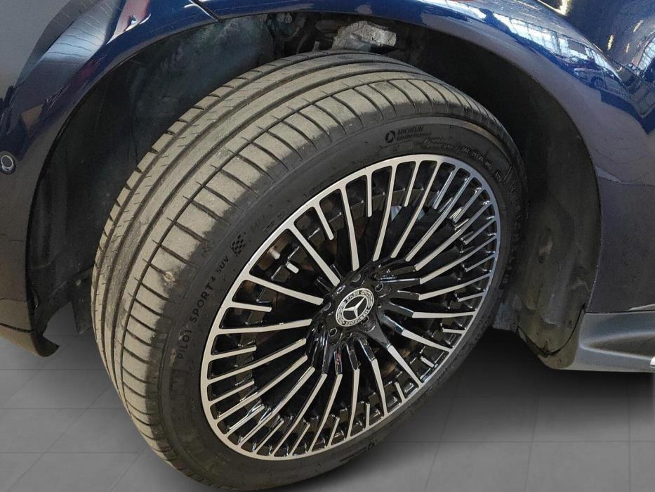 MERCEDES-BENZ EQC 2020