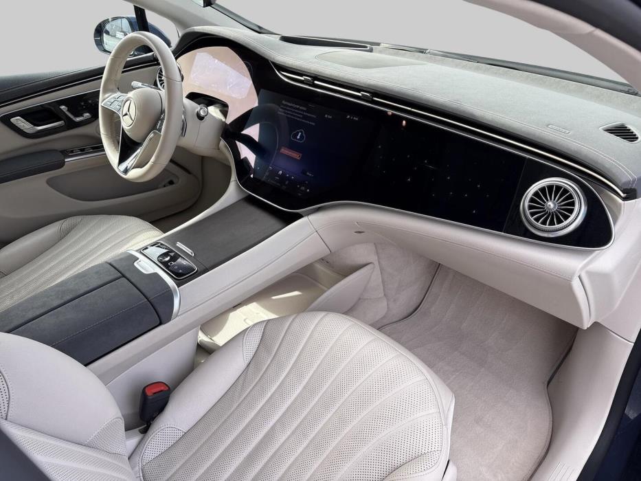 MERCEDES-BENZ EQS 2022