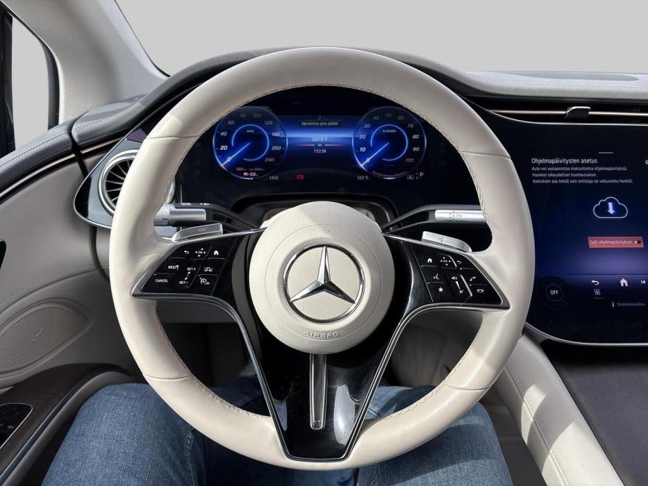 MERCEDES-BENZ EQS 2022