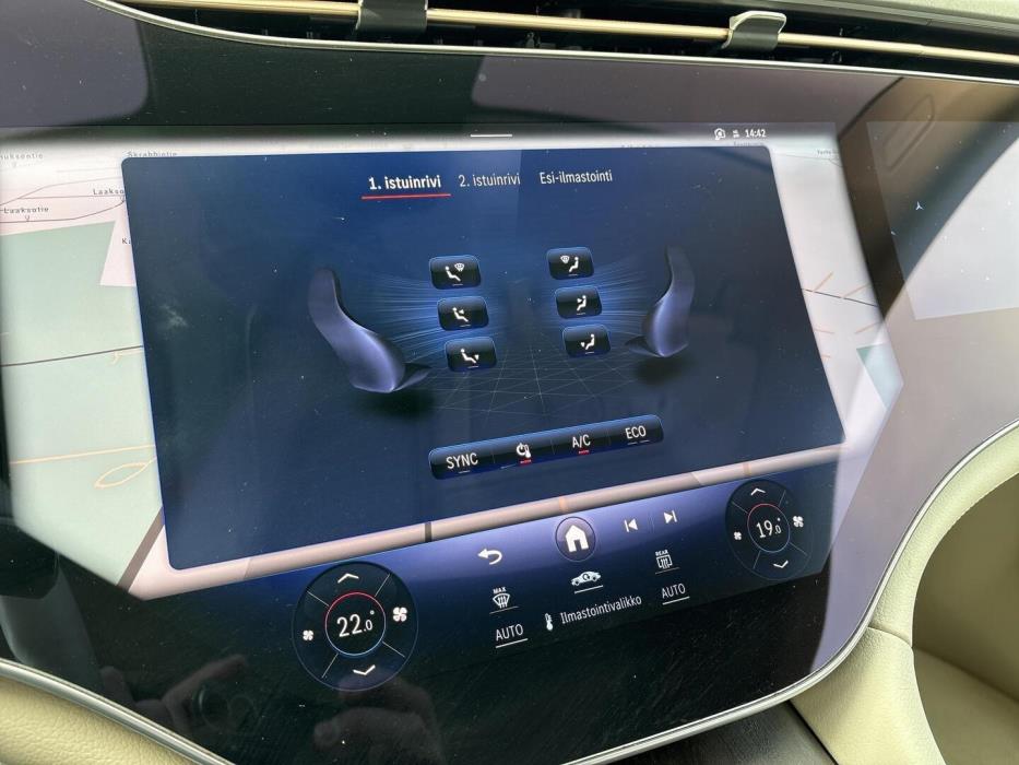 MERCEDES-BENZ EQS 2022