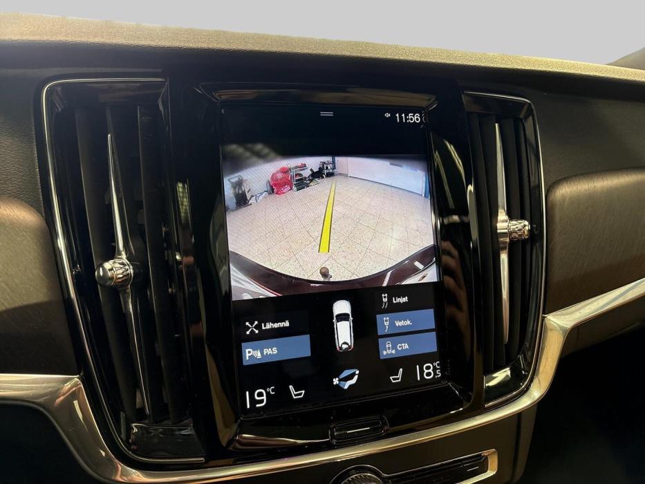 VOLVO V90 Cross Country 2021