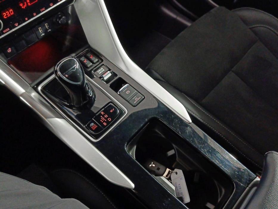 MITSUBISHI Eclipse Cross 2022