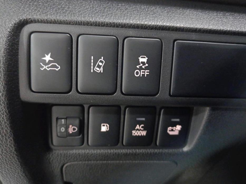 MITSUBISHI Eclipse Cross 2022