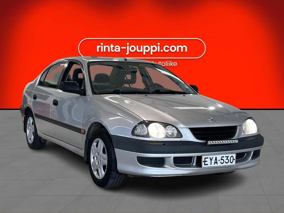 TOYOTA Avensis 2000