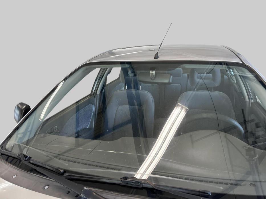 TOYOTA Avensis 2000