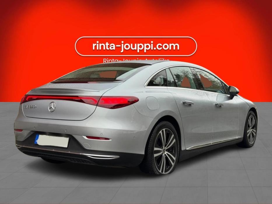 MERCEDES-BENZ EQE 2022