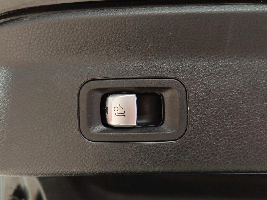 MERCEDES-BENZ GLC 2017