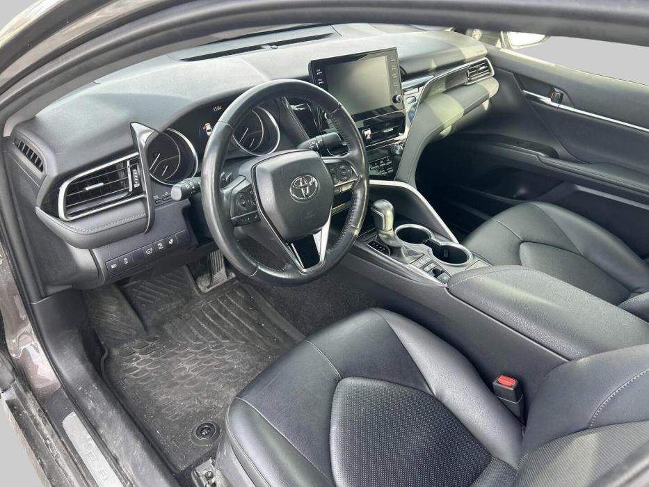 TOYOTA Camry 2022