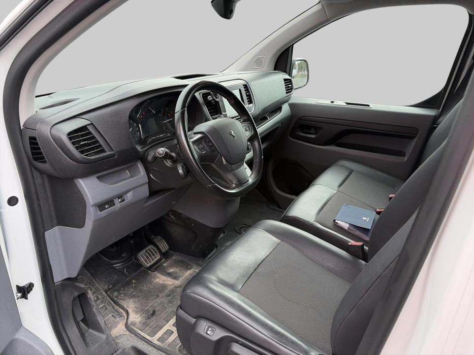 PEUGEOT Expert 2021