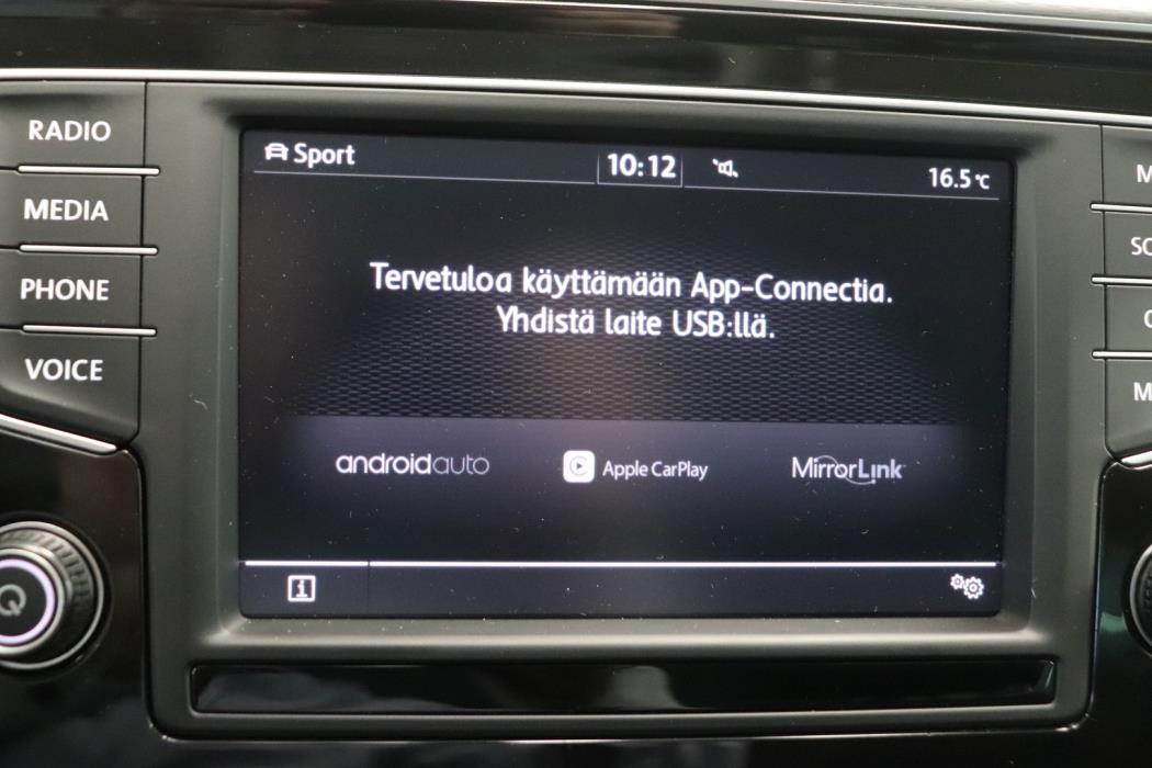 VOLKSWAGEN PASSAT 2017