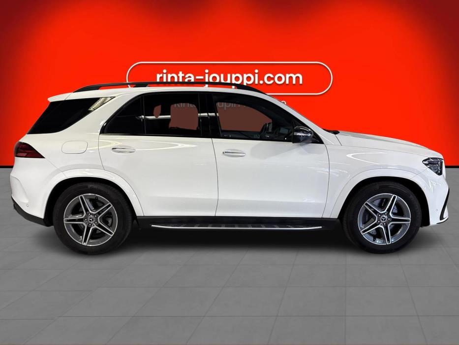 MERCEDES-BENZ GLE 2024