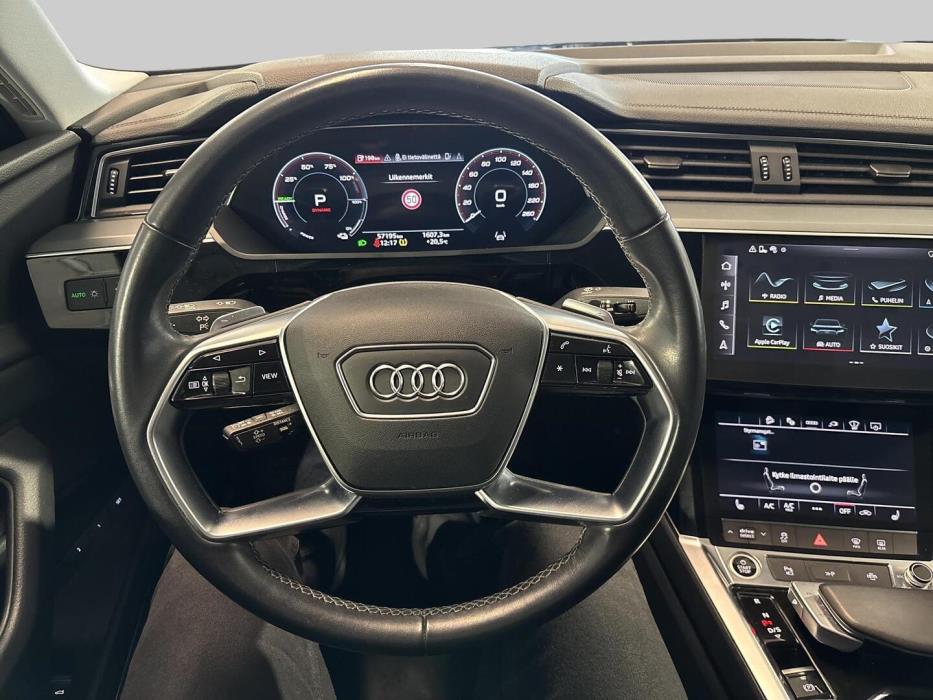 AUDI Q8 E-TRON 2024