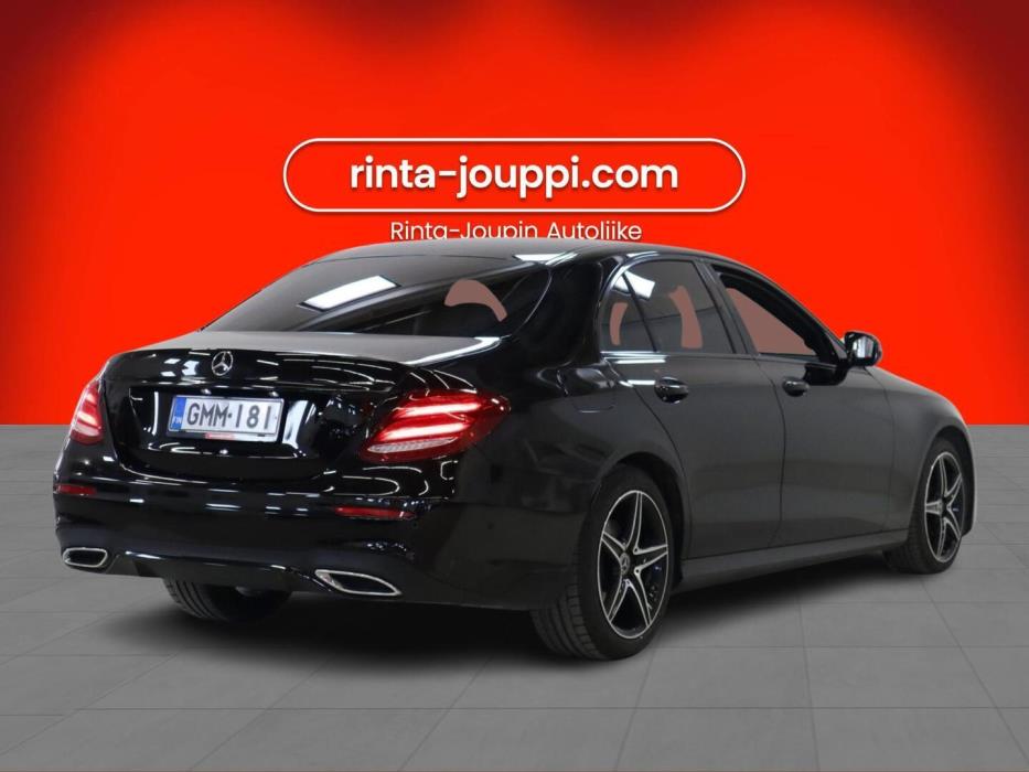 MERCEDES-BENZ E 2017