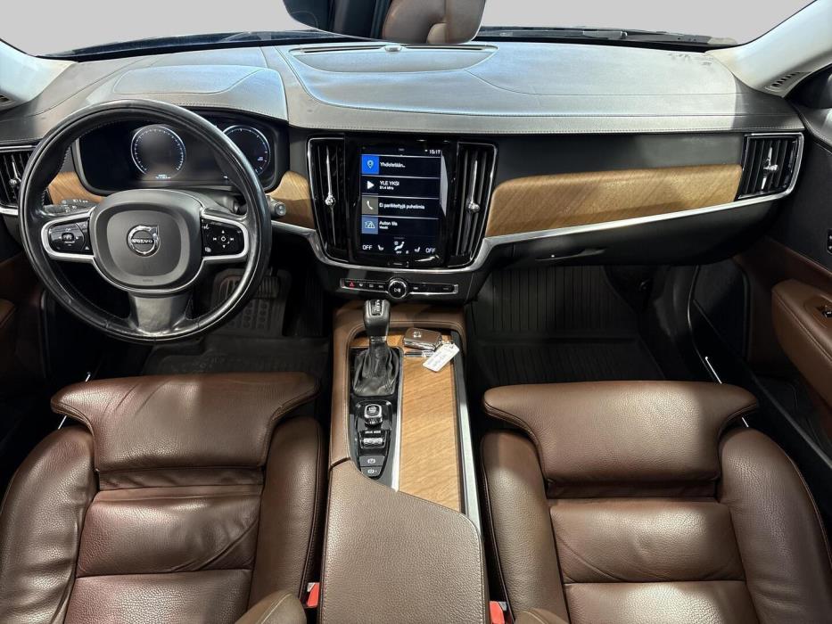 VOLVO V90 2019