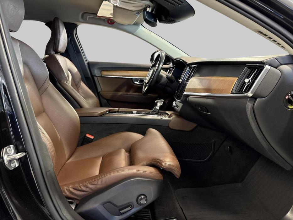 VOLVO V90 2019