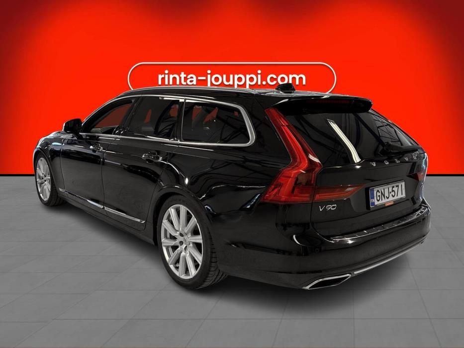 VOLVO V90 2019