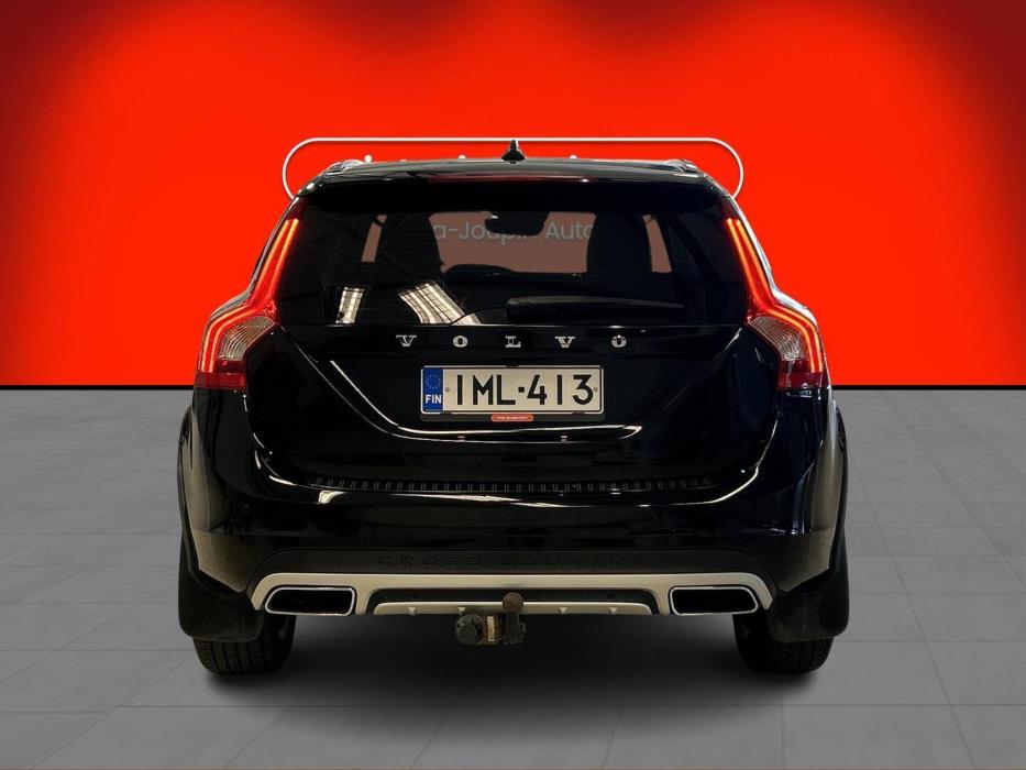 VOLVO V60 Cross Country 2016