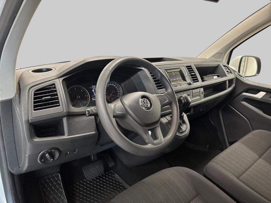 VOLKSWAGEN Caravelle 2017