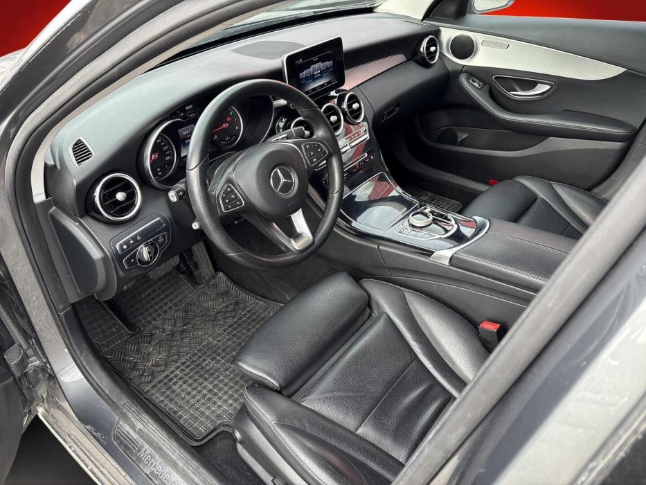 MERCEDES-BENZ C 2016