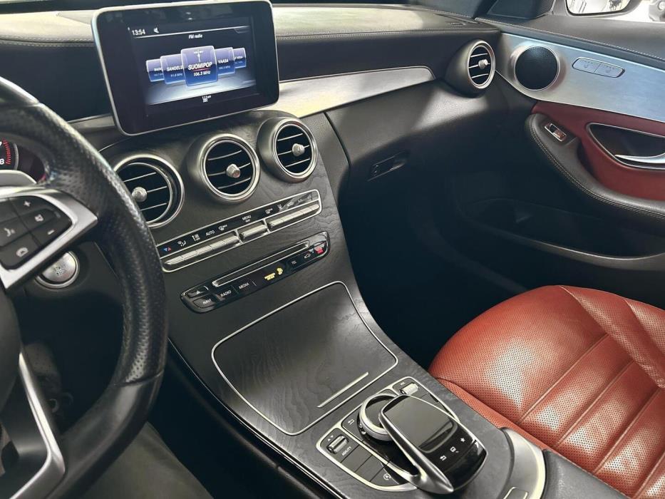 MERCEDES-BENZ C 2015