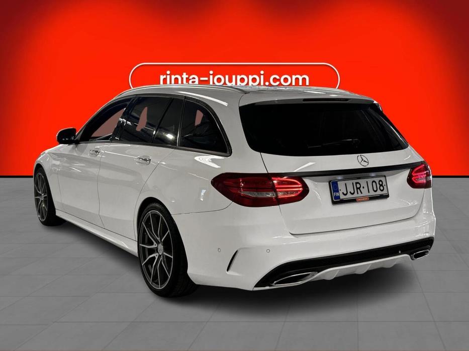 MERCEDES-BENZ C 2015