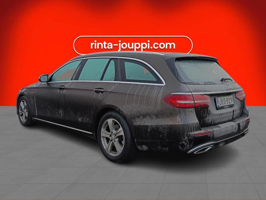 MERCEDES-BENZ E 2017