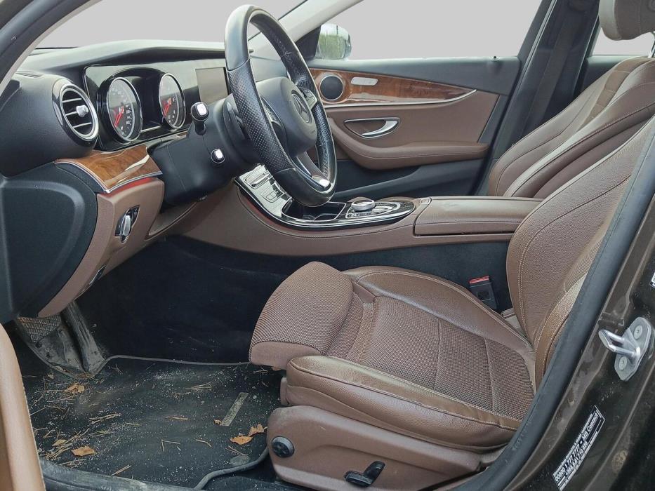 MERCEDES-BENZ E 2017