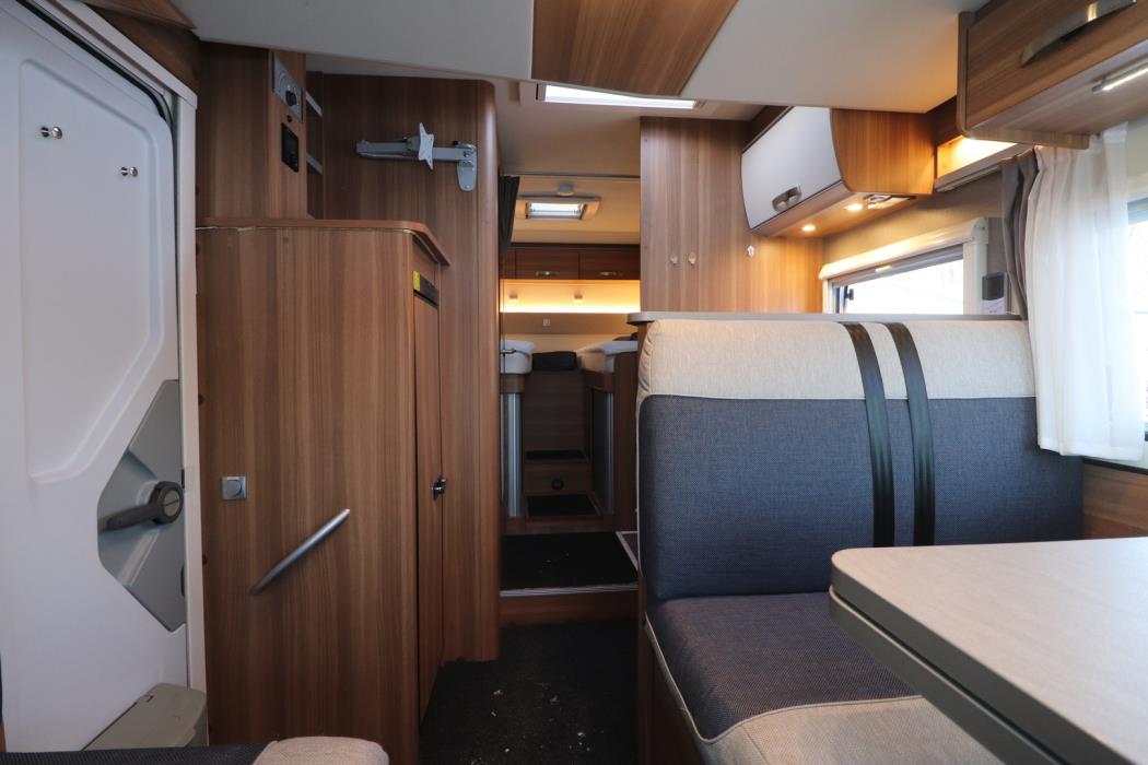 WEINSBERG CARASUITE 700 ME 2018