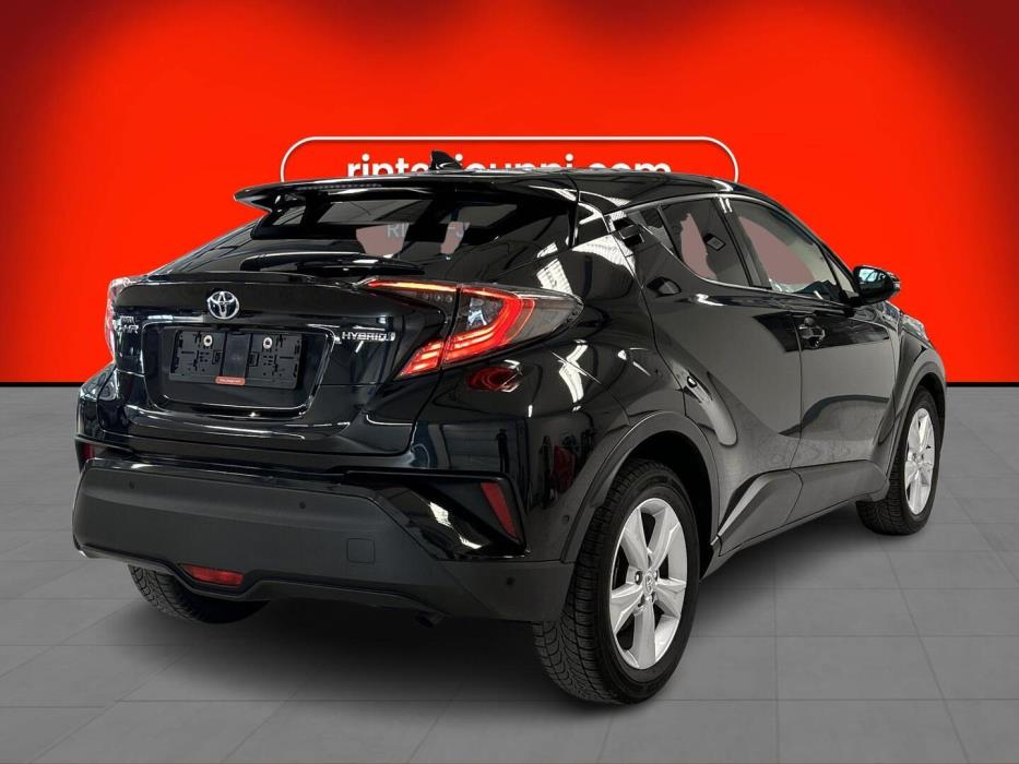TOYOTA C-HR 2019