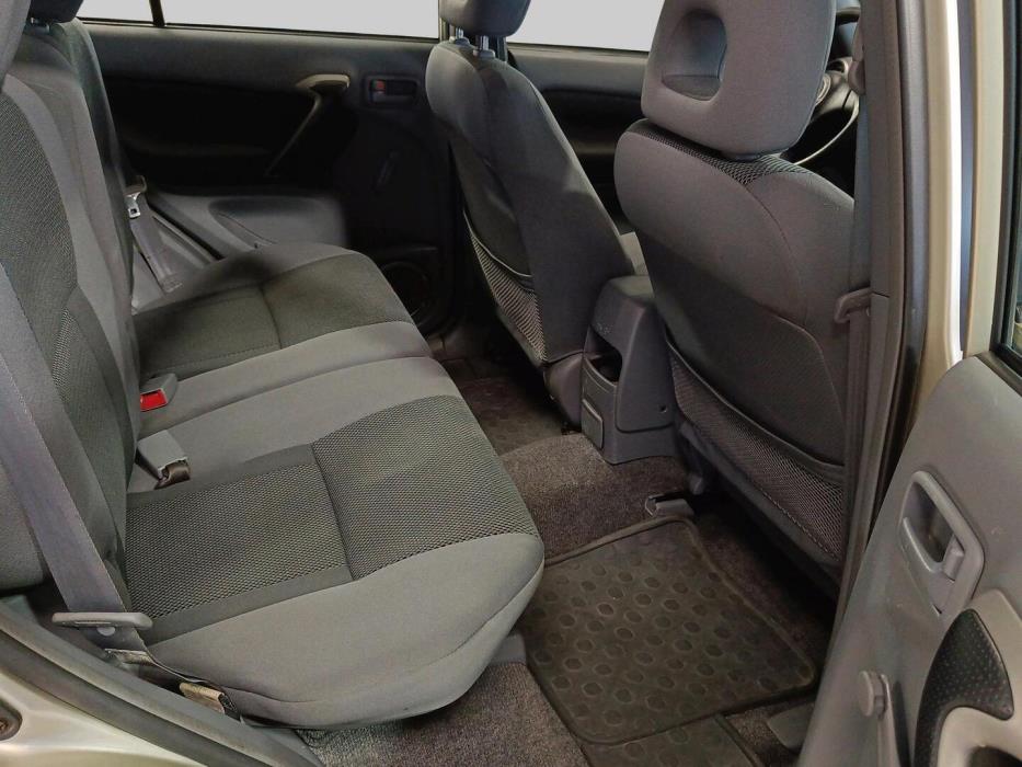 TOYOTA RAV4 2003