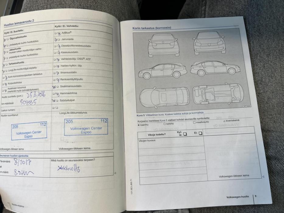 VOLKSWAGEN Golf 2012