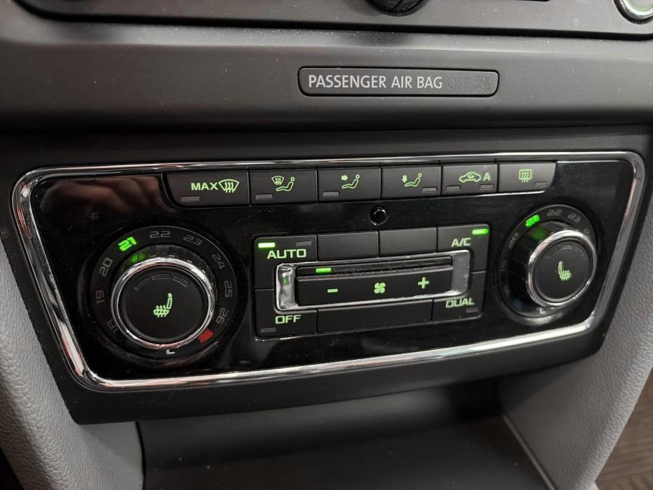 SKODA Superb 2014