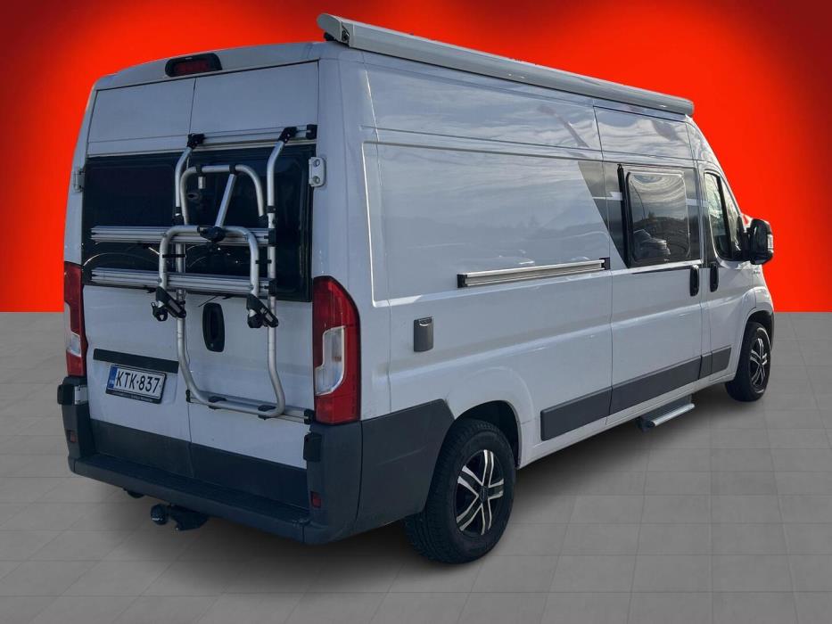 SUNLIGHT CLIFF 600 2019