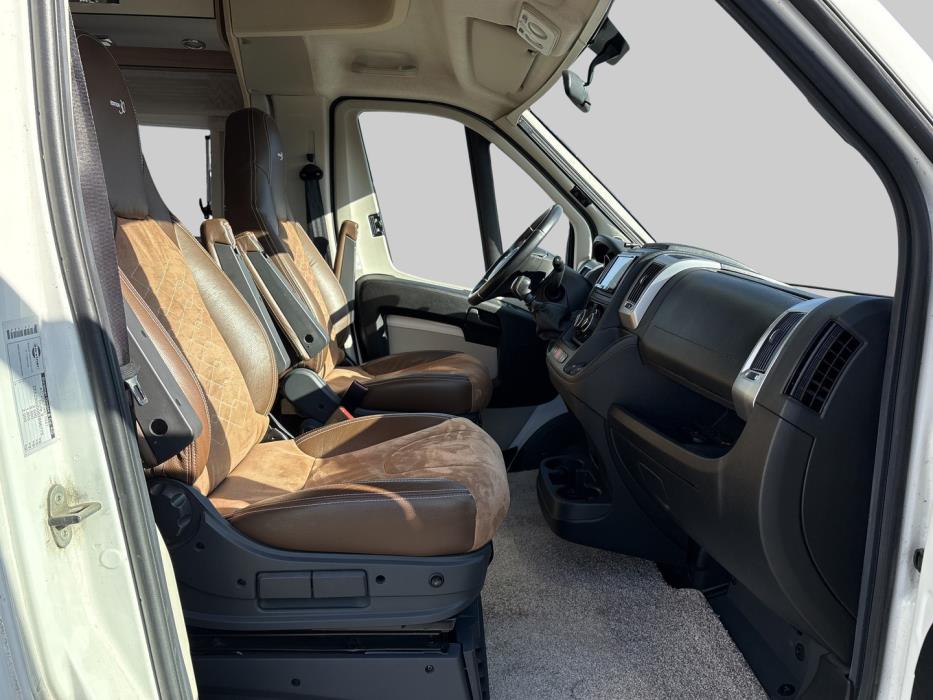 BÜRSTNER Ixeo Time It 726G 2017