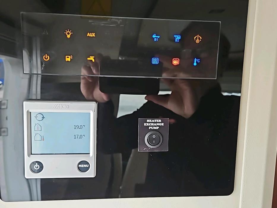 ADRIA Coral S 690SC 2014