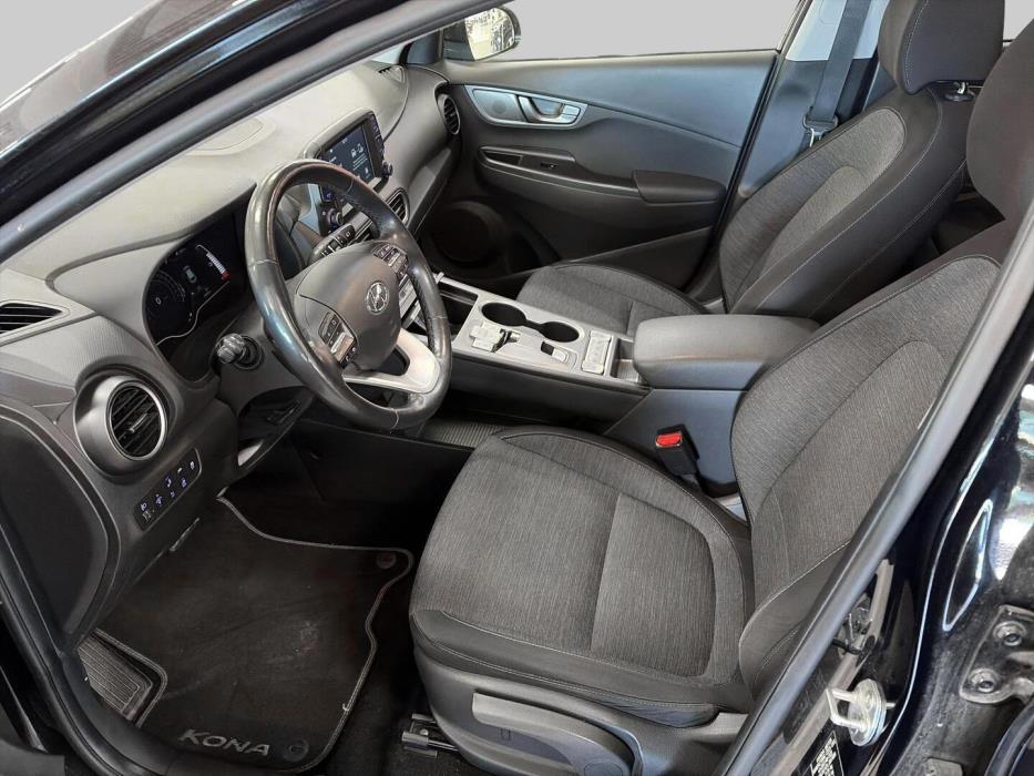 HYUNDAI KONA 2021