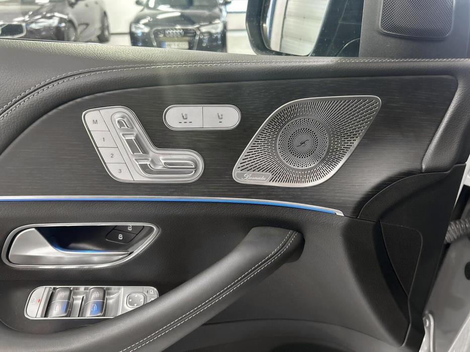 MERCEDES-BENZ GLE 2024