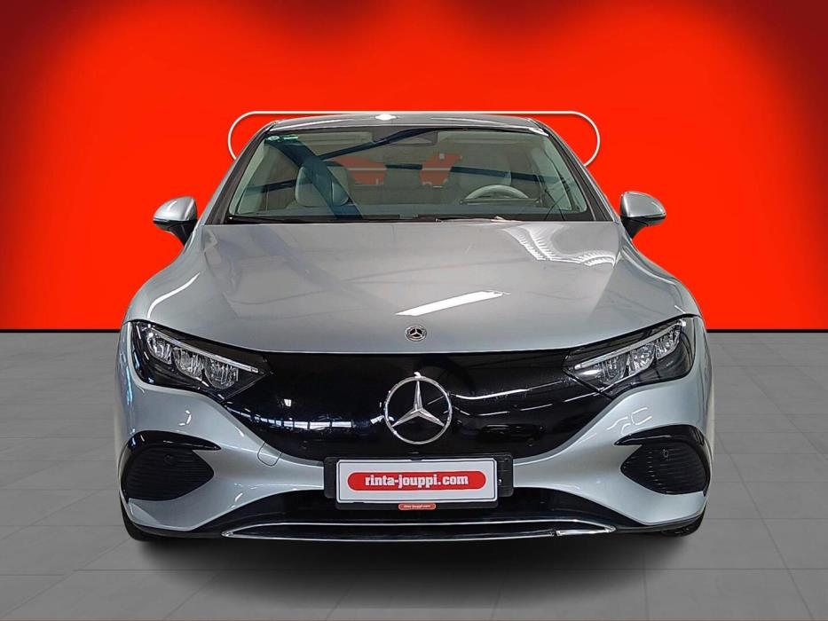 MERCEDES-BENZ EQE 2022