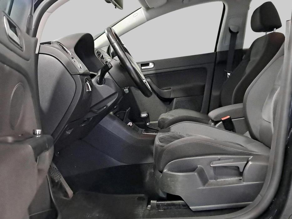 VOLKSWAGEN Golf Plus 2010