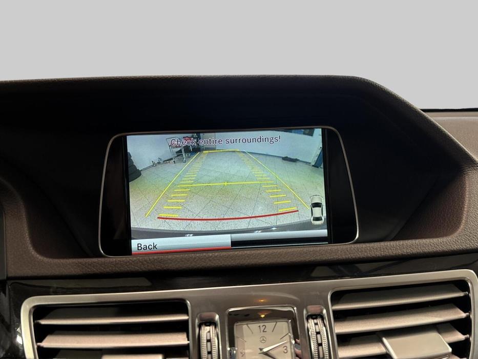 MERCEDES-BENZ E 2013