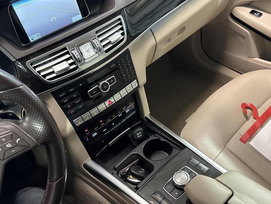 MERCEDES-BENZ E 2013