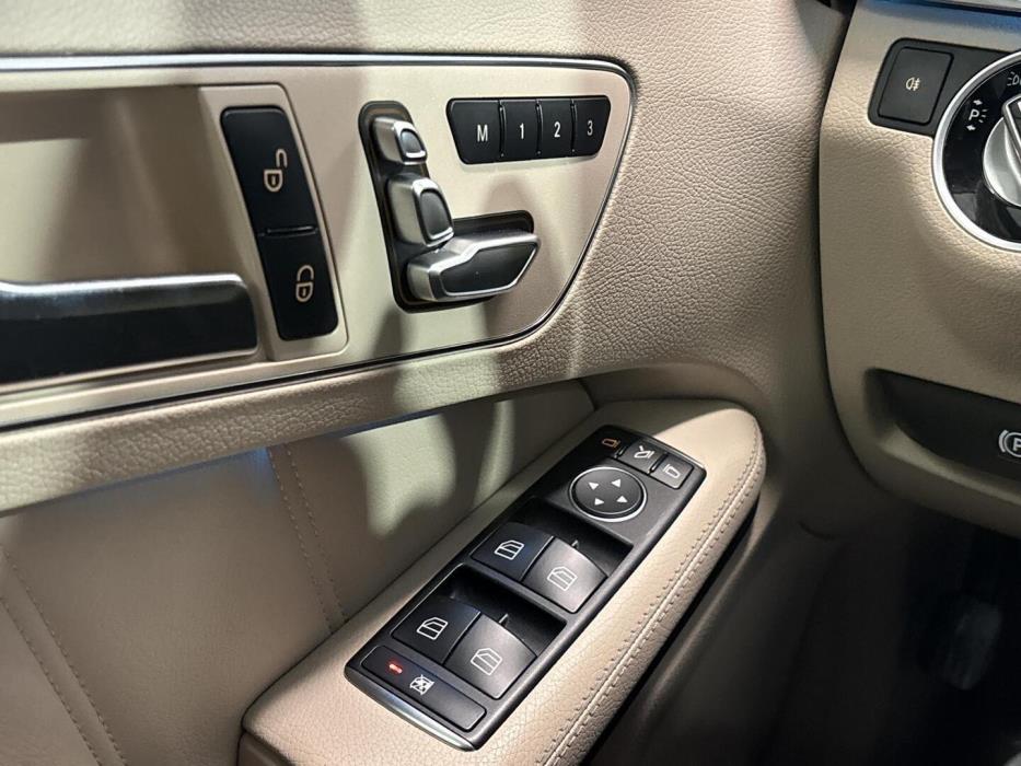 MERCEDES-BENZ E 2013