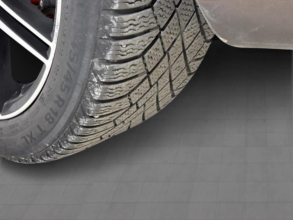 MERCEDES-BENZ E 2013